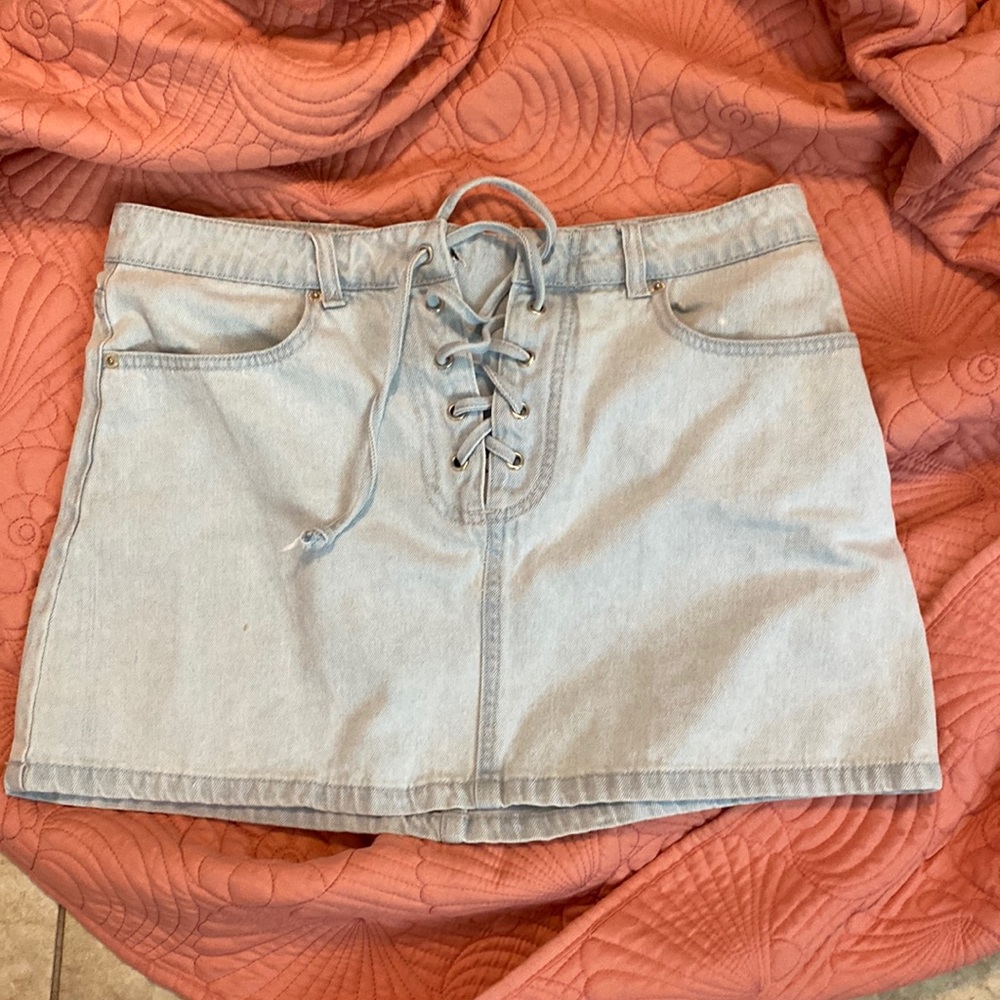 Forever 21 skirt